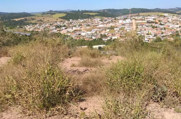 Terreno á venda no bairro  Estância Climatérica Ypê -Jarinu/SP
