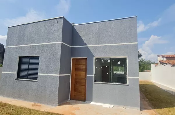 Casa á venda no bairro  Roseiral-Jarinu/SP