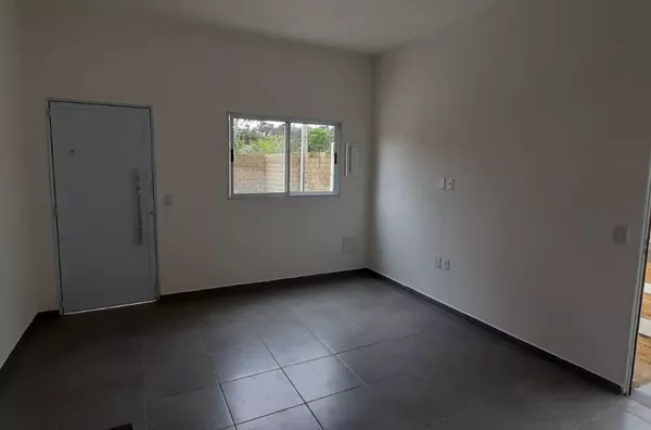 Sobrado á venda no bairro Nova Trieste - Jarinu / SP