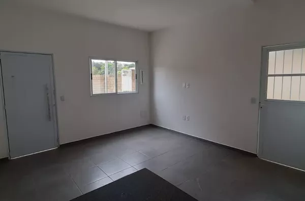 Sobrado á venda no bairro Nova Trieste - Jarinu / SP