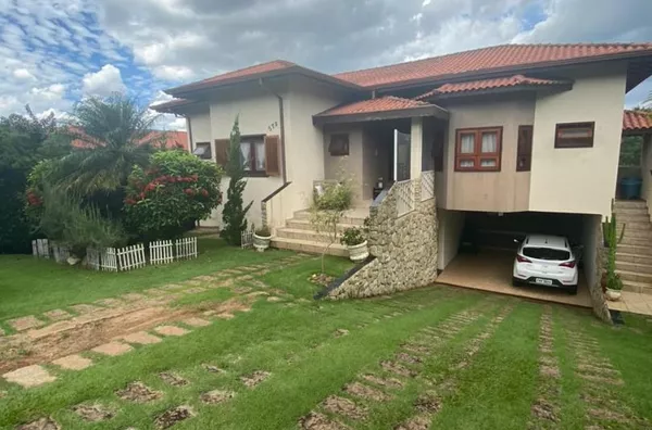 Sobrado com 5 dormitórios à venda, 360 m² por R$ 1.120.000,00 - Morro Alto - Itupeva/SP