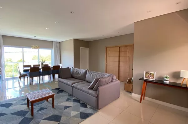 Casa á venda no condomínio Lagos de Jarinu/SP