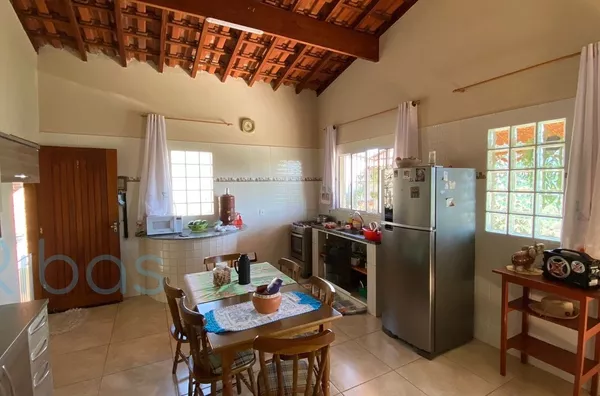 Casa térrea á  venda  no bairro Maracanã -Jarinu/SP