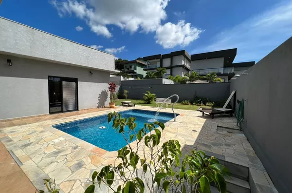 Casa com 3 dormitórios à venda, 600 m² por R$ 1.600.000,00 - Tanque - Atibaia/SP