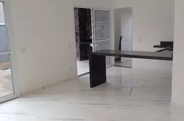 Casa com 3 dormitórios à venda, 136 m² por R$ 1.053.000,00 - Parque Eloy Chaves - Jundiaí/SP