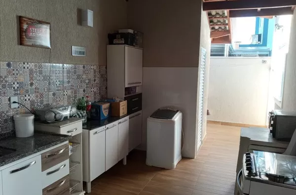 Casa com 2 dormitórios à venda, 109 m² por R$ 760.000,00 - Jardim Carolina - Jundiaí/SP
