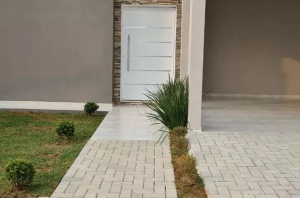 Casa com 3 dormitórios à venda, 140 m² por R$ 760.000,00 - Jardim Santa Lúcia - Várzea Paulista/SP