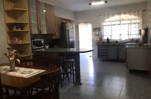 Casa Residencial à venda, Ieiri, Várzea Paulista - CA0005.