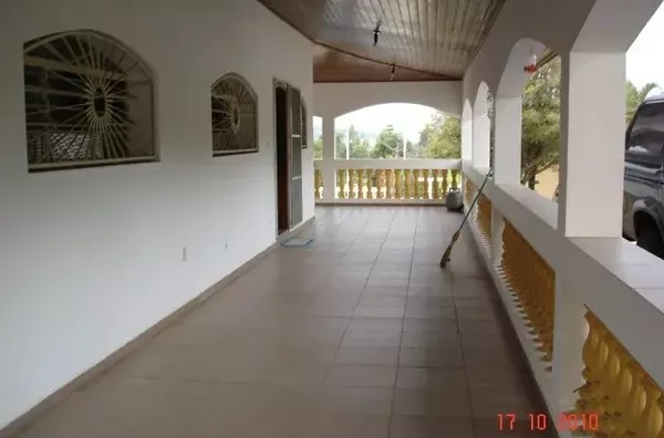 Chácara com 3 dormitórios à venda, 5285 m² por R$ 2.300.000,00 - Ivoturucaia - Jundiaí/SP
