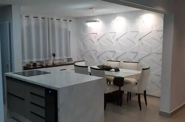 Linda casa com 3 dormitórios à venda, com 178 m² por R$ 1.050.000 - Jardim Florestal - Jundiaí/SP
