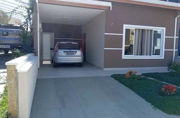 Casa com 2 dormitórios à venda, 109 m² por R$ 760.000,00 - Jardim Carolina - Jundiaí/SP