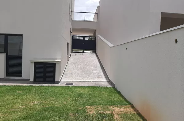 Casa com 3 dormitórios à venda, 180 m² por R$ 1.600.000,00 - Chácara Morada Mediterrânea - Jundiaí/SP