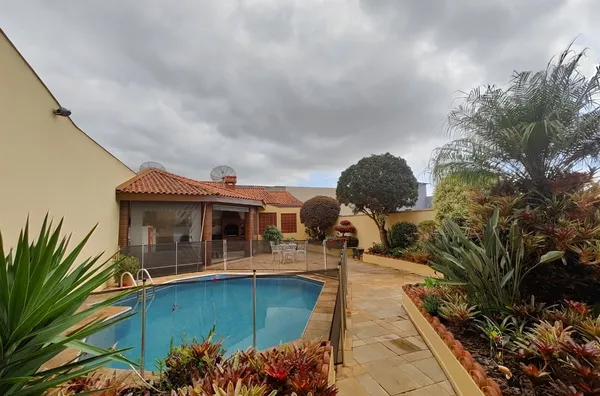 Casa com 4 dormitórios à venda, 350 m² por R$ 1.275.000,00 - Centro - Jarinu/SP
