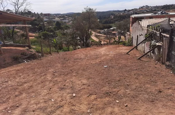 Terreno à venda, com 500 m² por R$ 135.000 - localizado no bairro Nova Trieste em Jarinu-SP