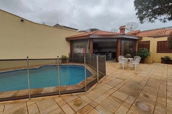 Casa com 4 dormitórios à venda, 350 m² por R$ 1.275.000,00 - Centro - Jarinu/SP