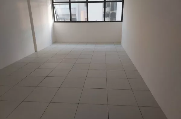 Sala para alugar, 41 m² por R$ 1.300/mês em Itatiba-SP