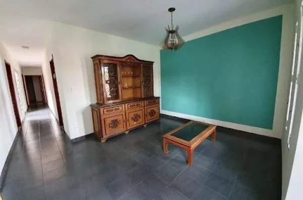 Casa com 3 dormitórios à venda, 207 m² por R$ 700.000,00 - Vila São José - Várzea Paulista/SP