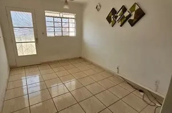 Casa com 4 dormitórios à venda, 153 m² por R$ 404.000,00 - Parque Eloy Chaves - Jundiaí/SP