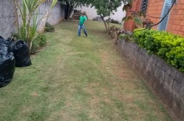 Terreno à venda, 700 m² por R$ 700.000,00 - Quinta das Videiras - Jundiaí/SP