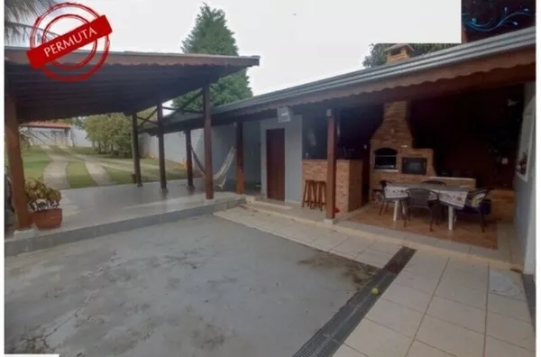 Casa com 3 dormitórios à venda, 230 m² por R$ 1.800.000,00 - Corrupira - Jundiaí/SP