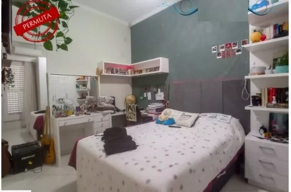 Casa com 3 dormitórios à venda, 230 m² por R$ 1.800.000,00 - Corrupira - Jundiaí/SP