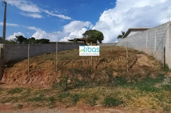 Terreno á venda Estância Santa Lucia- JARINU/SP