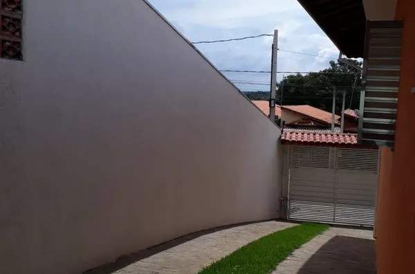 Casa á venda no bairro  Maracanã -Jarinu/SP