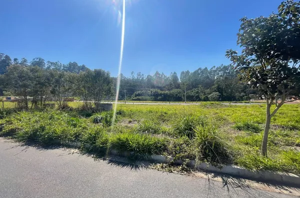 Terreno á venda no Centro-Jarinu/SP