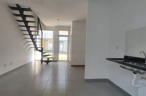 Sobrado á venda no bairro  Pinheirinho -Jarinu/SP