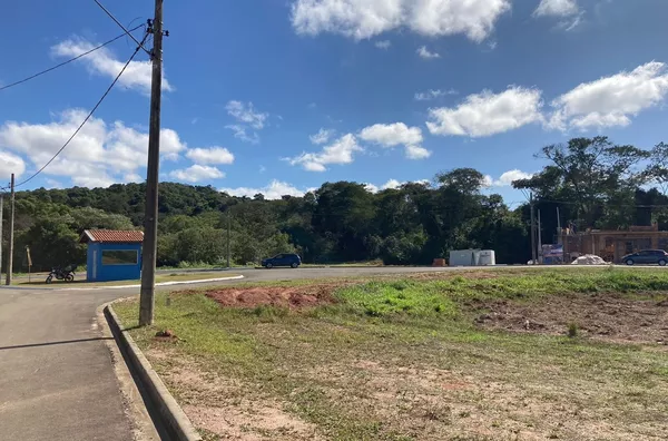 Terreno á venda no condomínio Lagos de Jarinu -Jarinu/SP