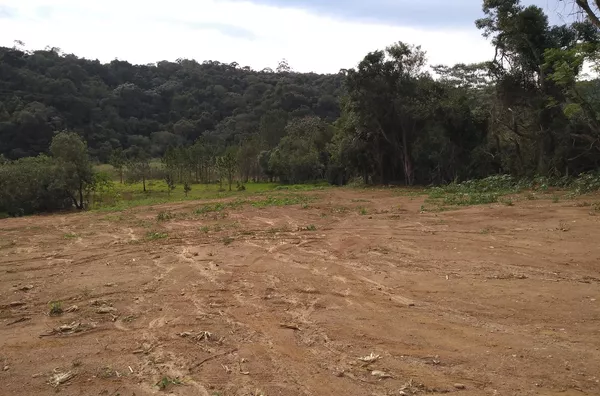 Área á  venda no bairro Maracanã -Jarinu/SP