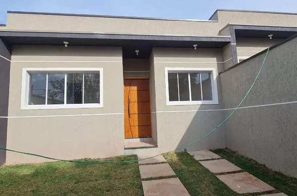 Casa individual com três dormitórios á  venda  no bairro Nova Trieste-Jarinu/SP