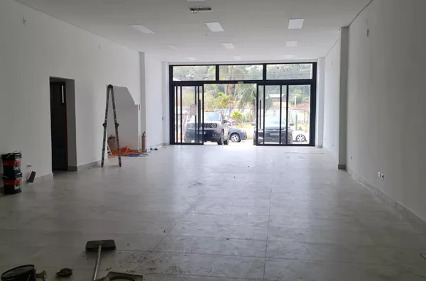 Salão comercial  para locação no centro de Jarinu/SP