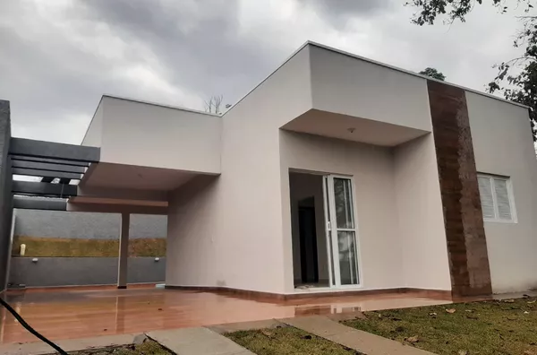 Casa térrea á venda  no bairro Videiras - Jarinu/SP