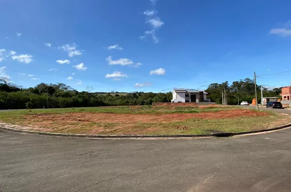 Terreno á venda no condomínio Lagos de Jarinu -Jarinu/SP