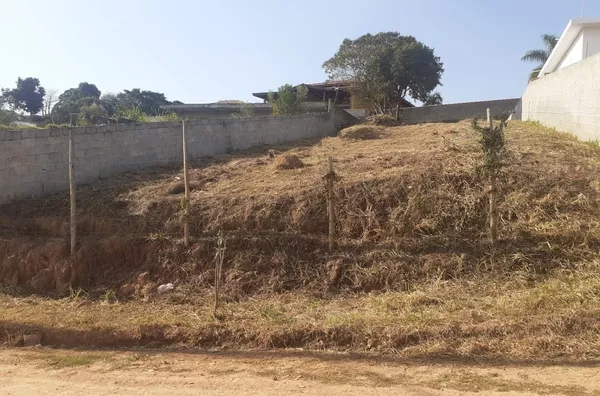 Terreno á venda Estância Santa Lucia- JARINU/SP