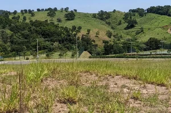 Terreno á venda no  condomínio Reserva Santa Mônica -Itupeva /SP