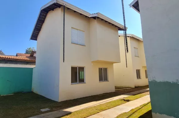 Sobrado á venda no bairro  Nova Trieste/Jarinu-SP