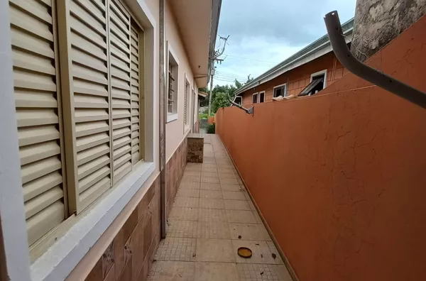 Casa individual á venda no  Centro -Jarinu / SP