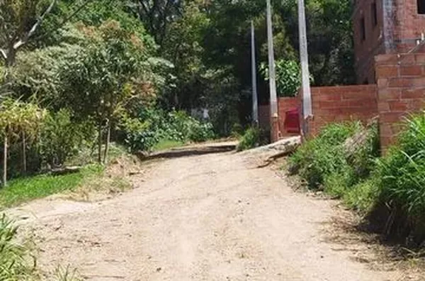 Terreno à venda, 200 m² por R$ 159.000,00 - Jardim das Tulipas - Jundiaí/SP
