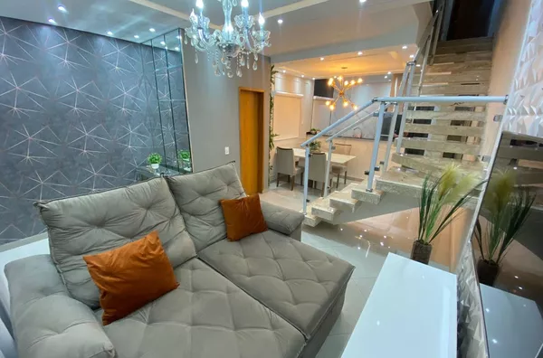 Linda casa com 3 dormitórios à venda, com 126 m² por R$ 1.100.000 - localizada no Jardim Marambaia II em Jundiaí/SP