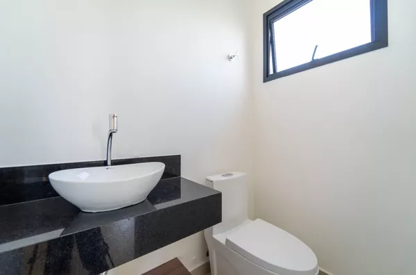 Casa com 3 dormitórios à venda, 215 m² por R$ 1.900.000,00 - Loteamento Reserva Ermida - Jundiaí/SP