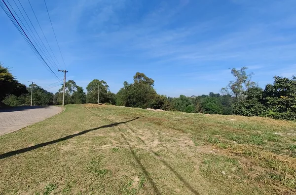 Terreno à venda, 7500 m² por R$ 530.000 - Ivoturucaia - Jundiaí/SP