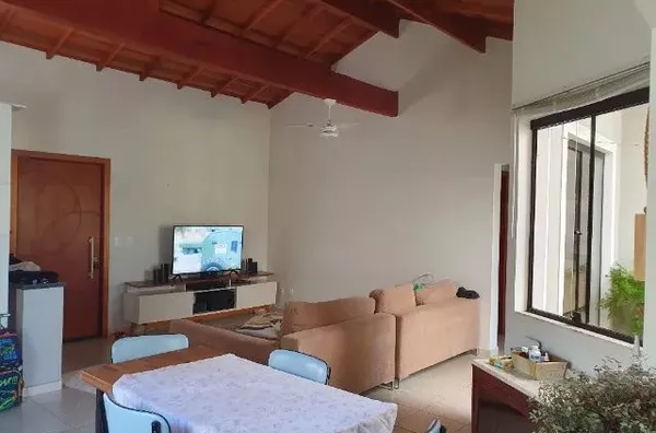 Casa com 2 dormitórios à venda, 150 m² por R$ 946.000,00 - Fazenda Hotel São Bento do Recreio - Valinhos/SP