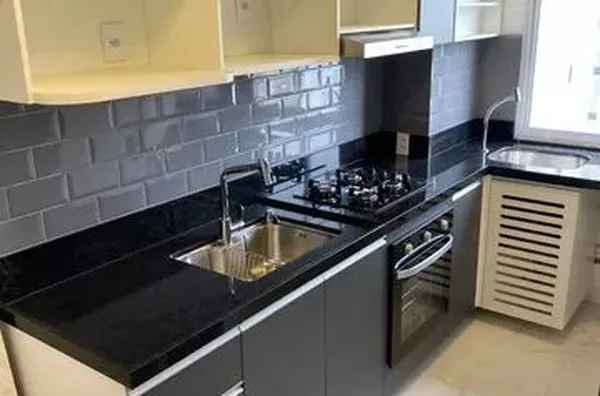Apartamento com 2 dormitórios à venda, 58 m² por R$ 470.000,00 - Edifício Reserva do Alto - Valinhos/SP