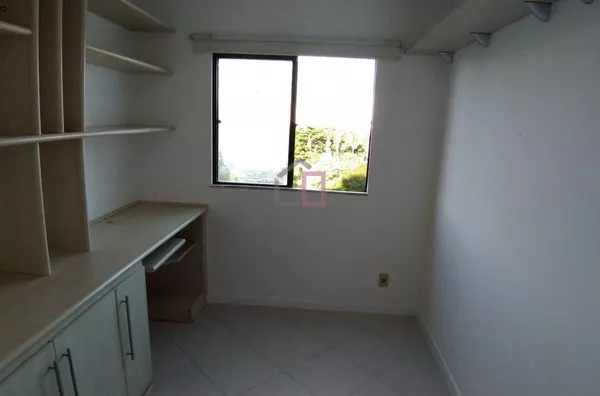 Apartamento 3 dorms para Locaçăo Anual - Stiep, Salvador - 2 vagas