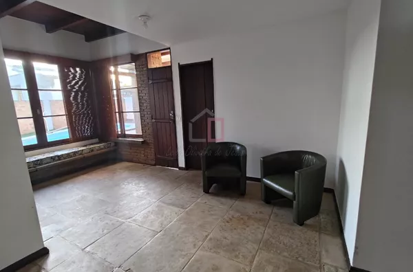 Casa em condomínio para aluguel, 4 quarto(s),  - Selecione - Bairro, Salvador