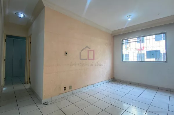Venda de Apartamento 2/4, primeiro andar , Colina Azul, Pau da Lima