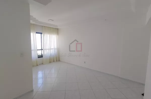 Apartamento 2 dorms para Locaçăo Anual - Candeal, Salvador - 1 vagas