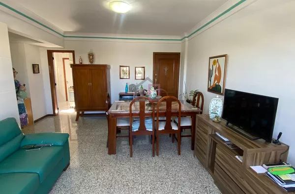 Apartamento 2/4, 2 vagas para venda na Pituba